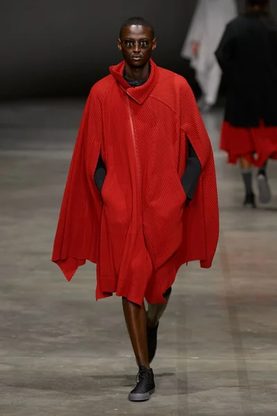 Look 39
